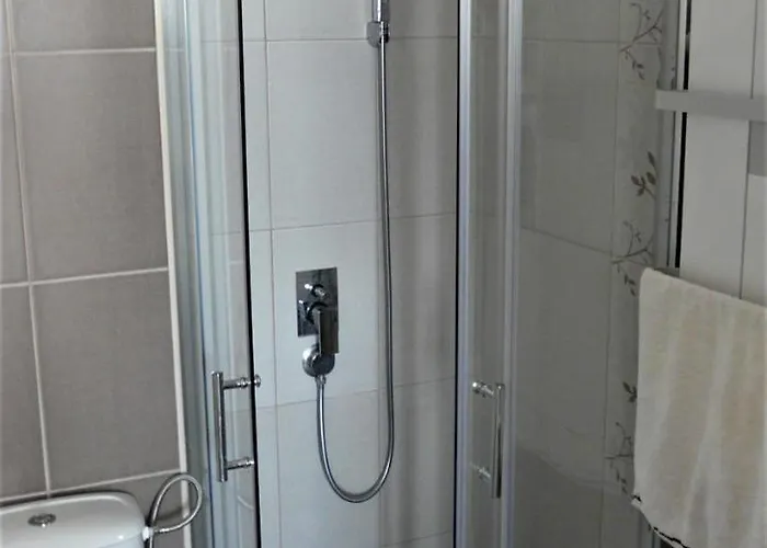 D52 Dvori * Κοπαόνικ